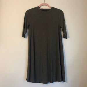🟣Soprano Half Sleeve Ribbed Dress Size Large
